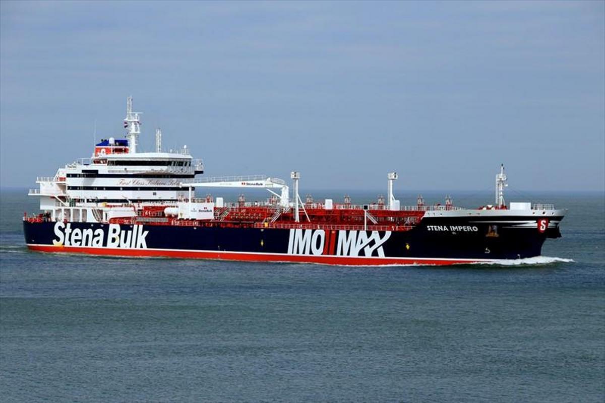 Sequestrate due petroliere dalla Guardia rivoluzionaria, ritorsione dell'Iran contro il Regno Unito