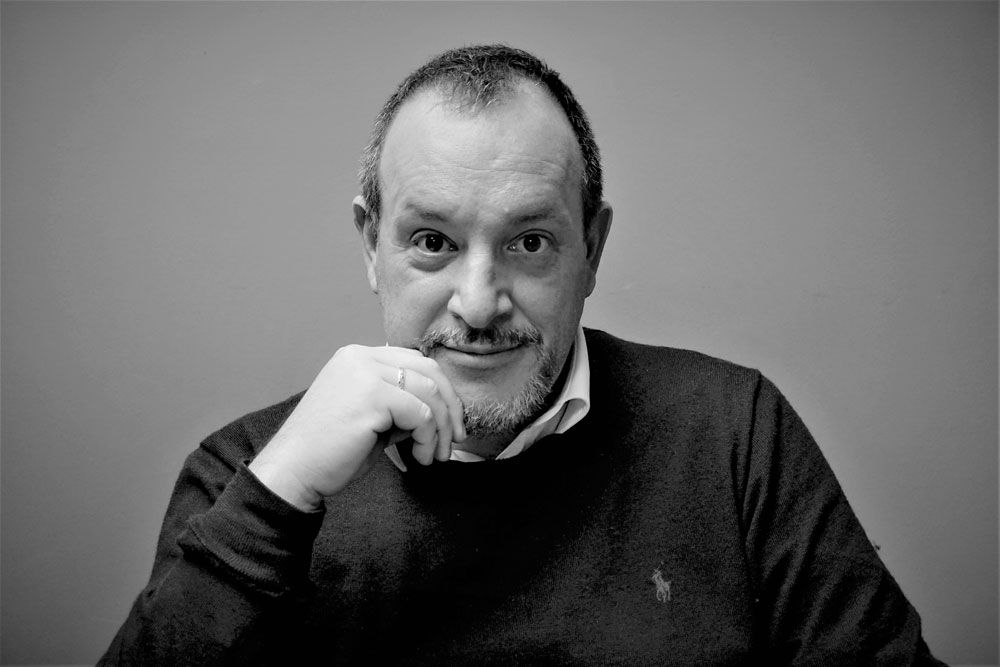 “Metallo Pesante” di Alessandro Angelelli, in libreria e negli store digitali