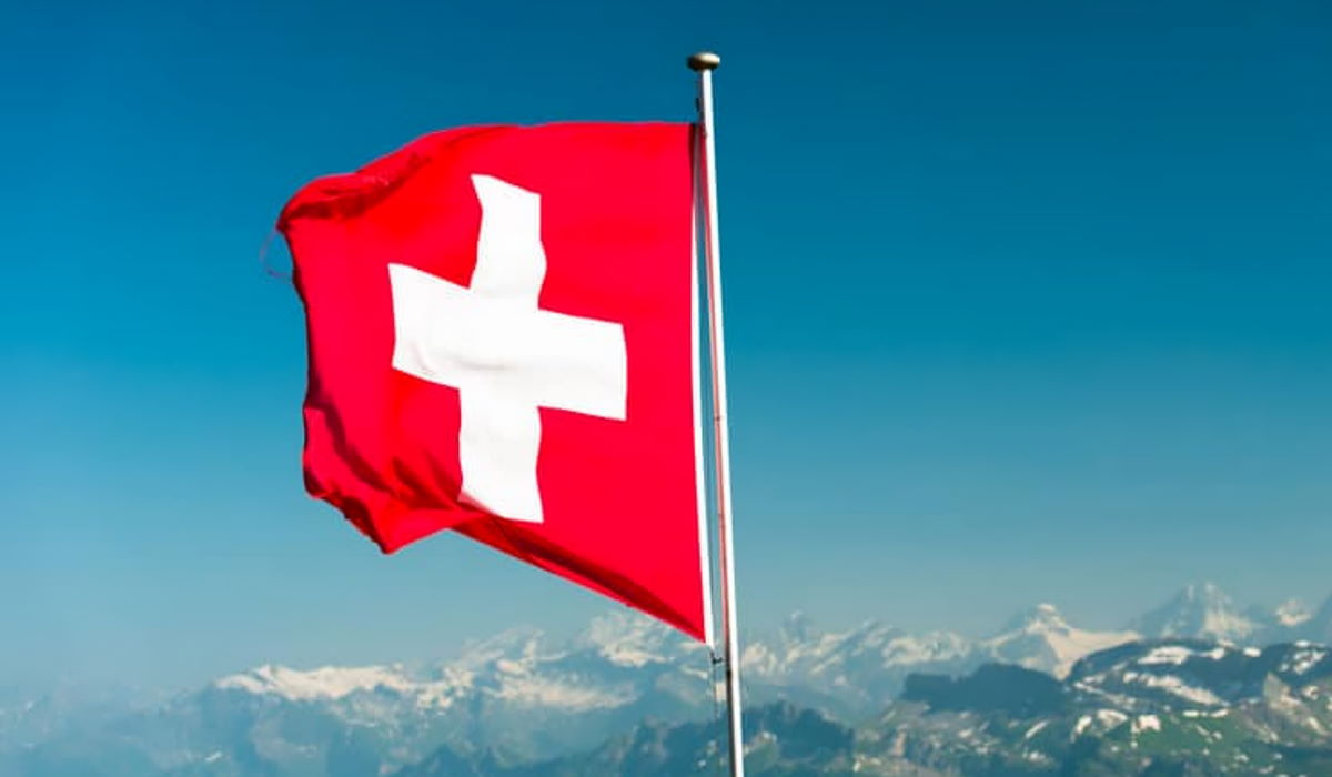 Se pure la Svizzera non esclude a priori la possibilità di aderire alla Nato