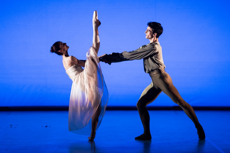 FOUR SEASONS IN DIFFERENT SEASONS speciale Teatro Manzoni