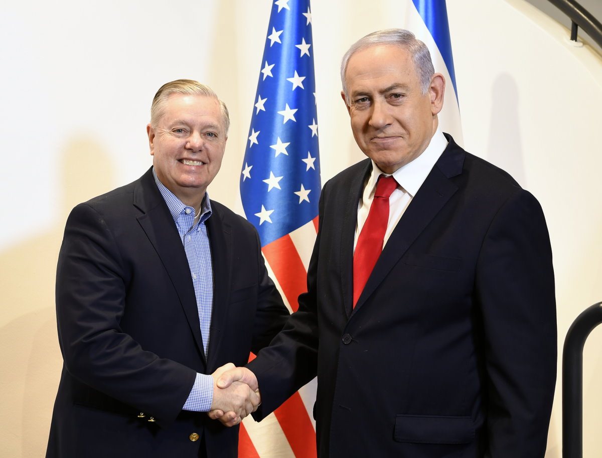 Il senatore americano Graham sgrida Israele sull’Ucraina