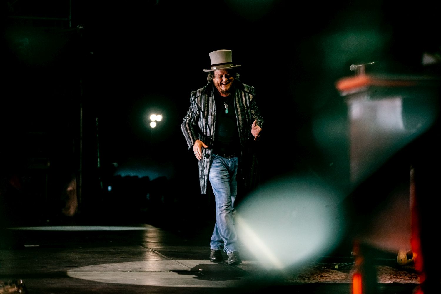 Zucchero, nel 2024, torna live negli stadi di Bologna, Messina e Milano, con Overdose D'Amore. Il 23-24-25 ottobre, arriva, al cinema, il film documentario Zucchero - Sugar Fornaciari