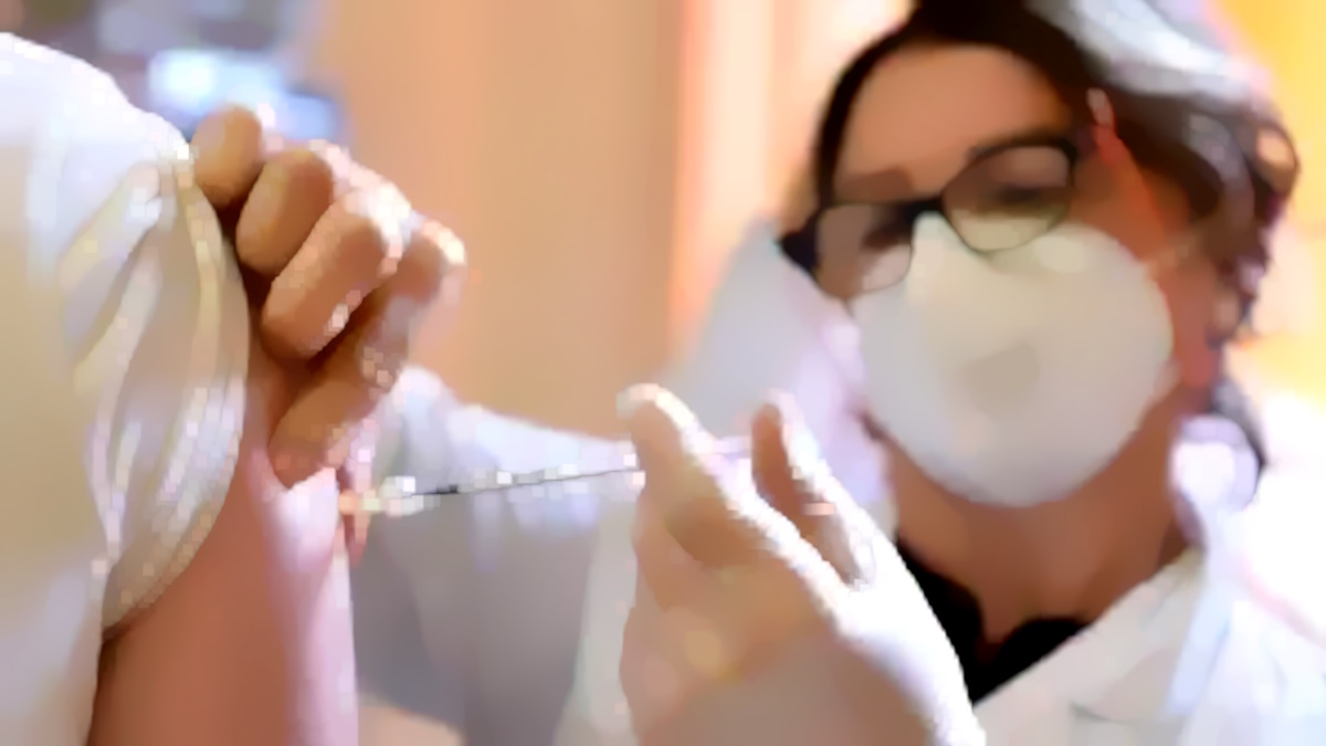 In Italia la campagna vaccinale anti-Covid è un flop: somministrate solo 700mila dosi al 16 novembre
