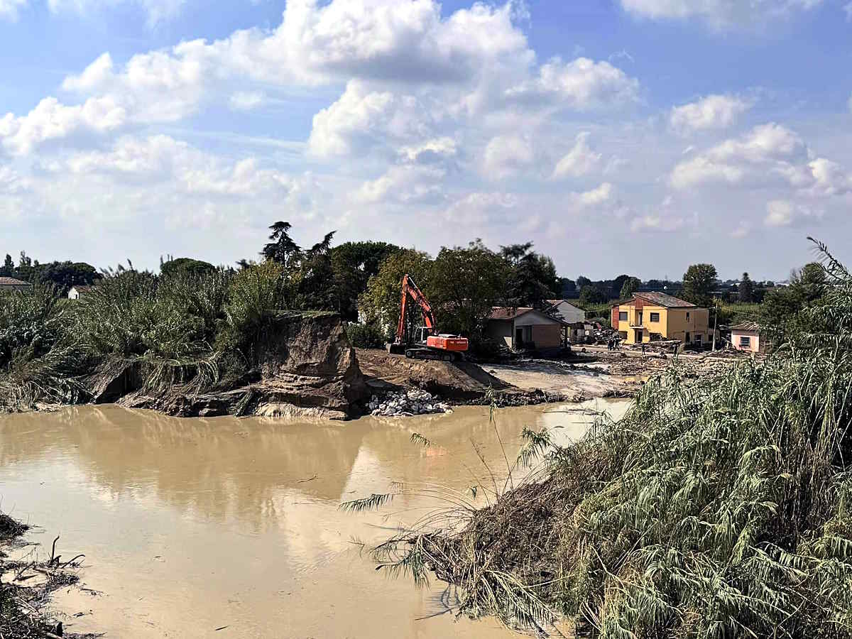 Sfruttare un'alluvione per tentare di fare propaganda politica per la destra in vista delle prossime regionali in Emilia-Romagna è sciacallaggio