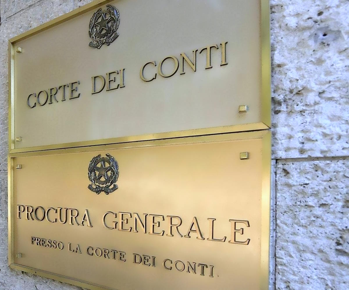 Anche la Corte dei Conti sbugiarda Meloni: la spesa sanitaria nella Manovra 2025 tornerà ai livelli pre-Covid