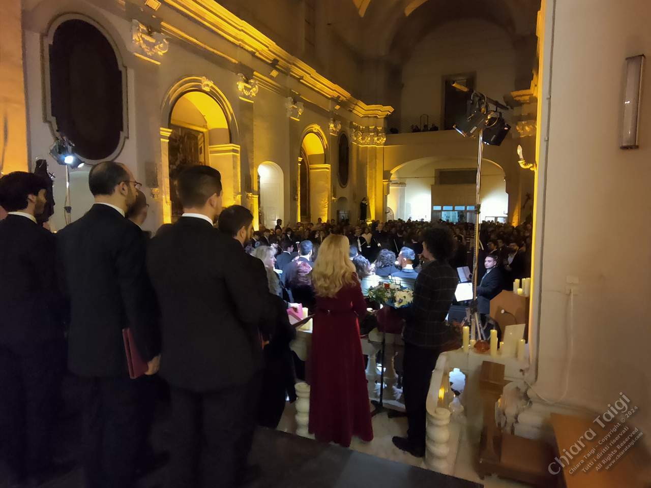 CHIARA TAIGI - Concerto Omaggio a Sant'Agata di Marco Frisina - Un vero successo di pubblico , partecipazione , emozioni , devozione e fede alla Chiesa S. Domenico a Catania