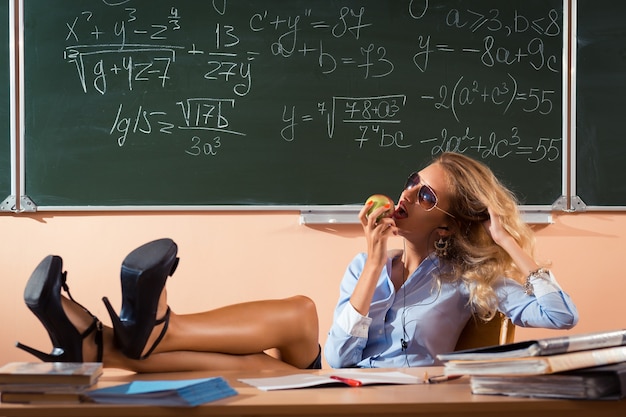 Professori : dalla cattedra al lettone su Onlyfans