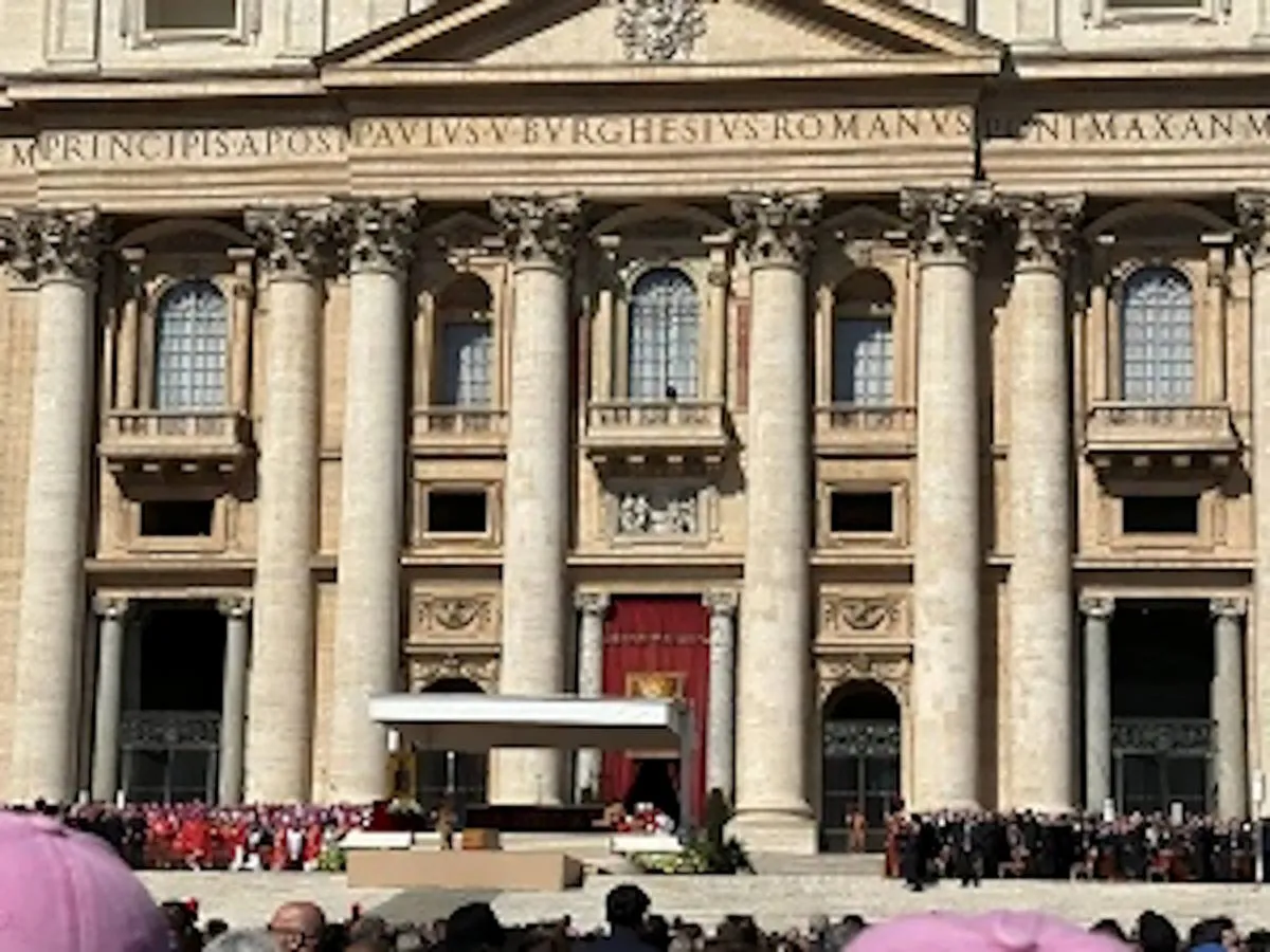 Comunicazioni della Congregazione dei Cardinali in procinto del Conclave