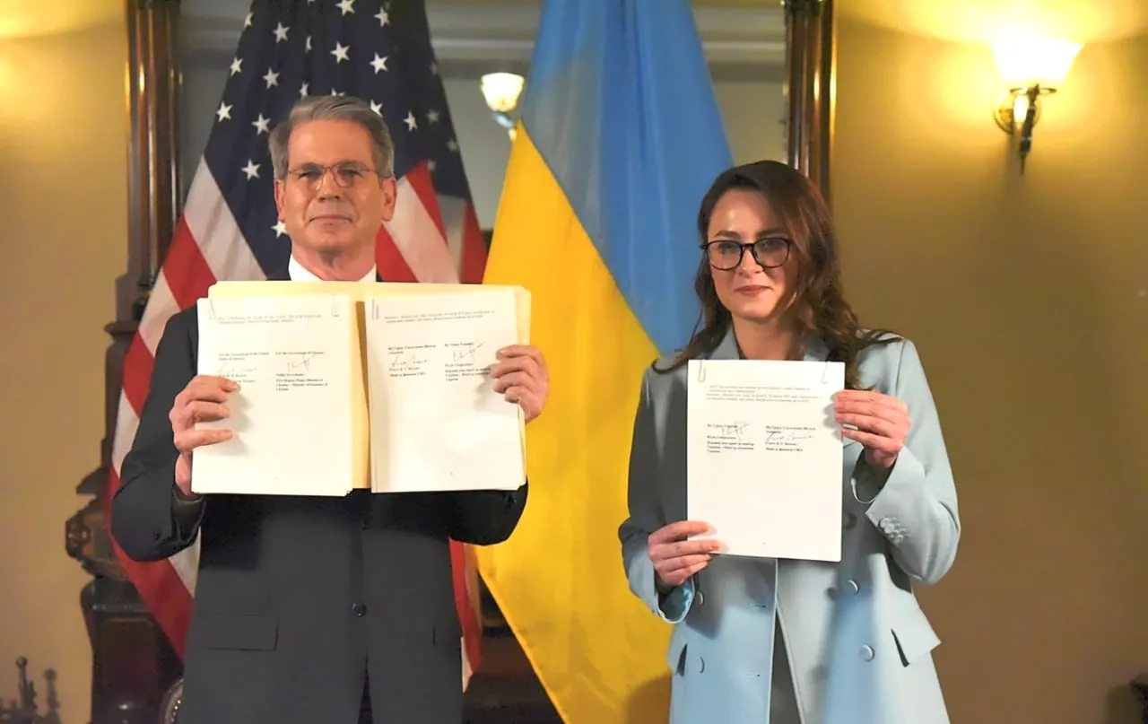 Ecco in cosa consiste l'accordo sulle risorse minerarie tra Ucraina e Stati Uniti