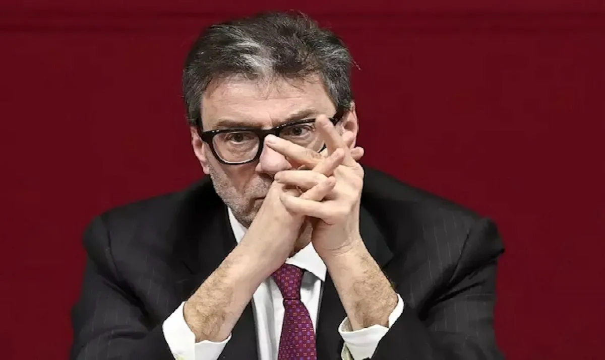 Giorgetti: “Per il taglio delle tasse ai ceti medi l’orizzonte è pluriennale”