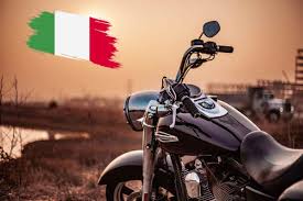 Costrruzione di moto e costruzione di governi