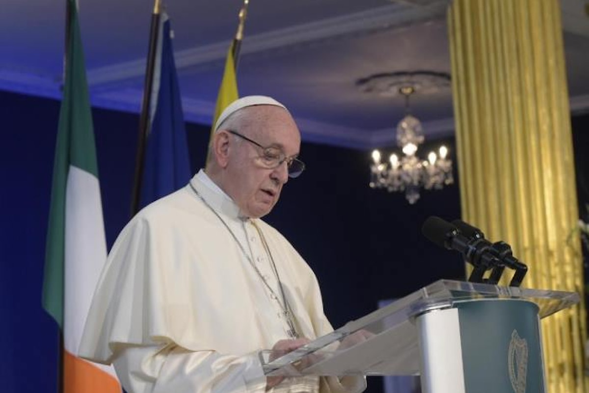Abusi, famiglia, migranti, i temi trattati da papa Francesco in Irlanda nel suo discorso alle autorità