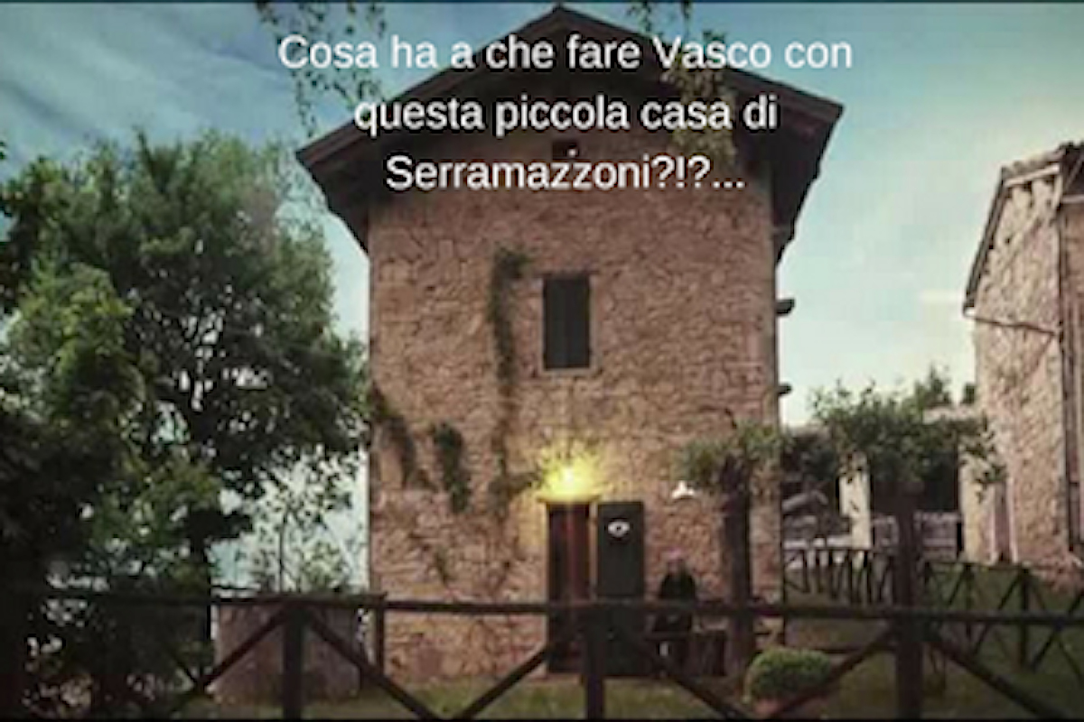 News da Modena Park - Mentre le rezdore cantano Albachiara, si accendono le luci del maxipalco di Vasco Rossi!