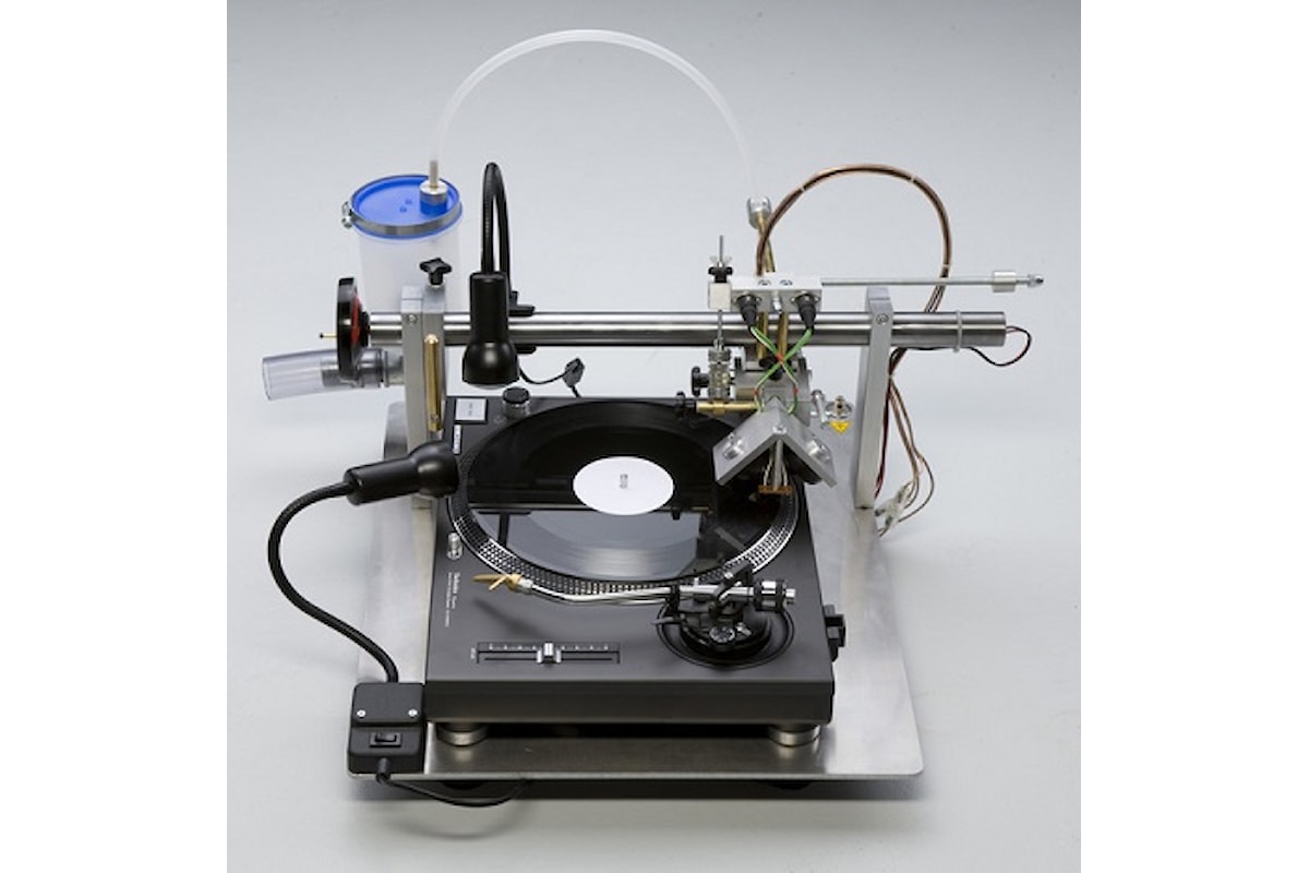 Come viene inciso un vinile?