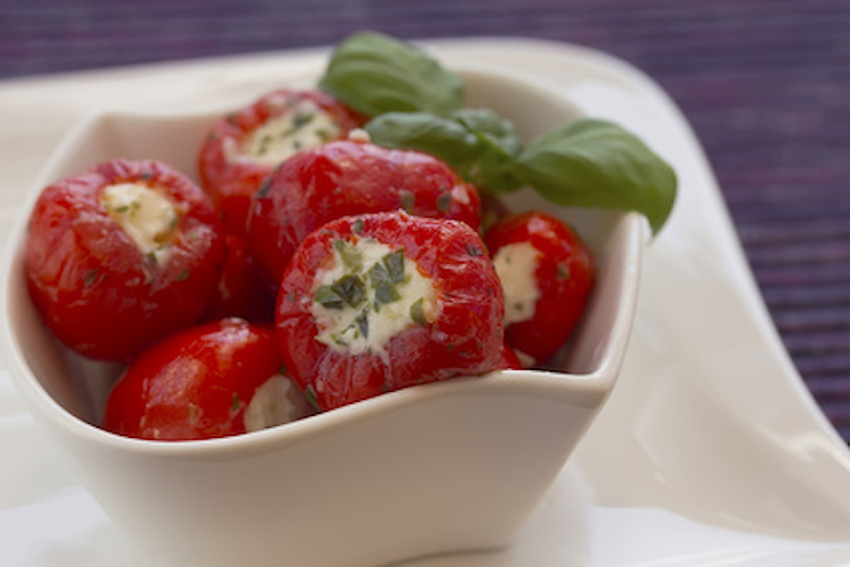 I peperoncini calabresi con tonno, melanzane e capperi: da leccarsi i baffi!!