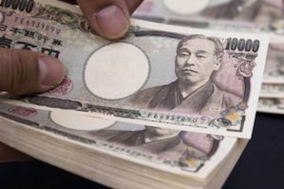 Trading online: affari d'oro per chi ha puntato sullo yen. Trump penalizza il dollaro
