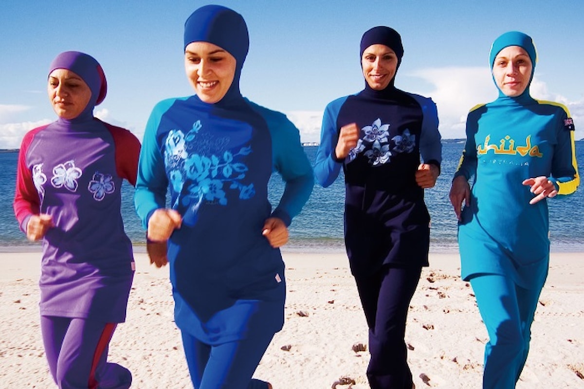 In Francia il Consiglio di Stato sospende decreto anti-burkini